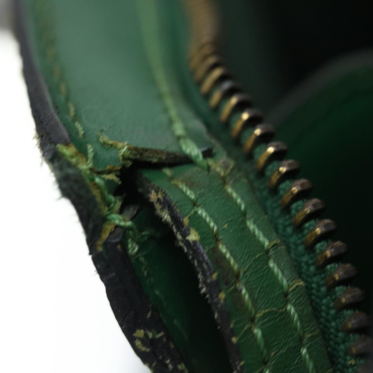 LOUIS VUITTON Epi Saint Jacques Shopping Shoulder Bag Green M52264 69295