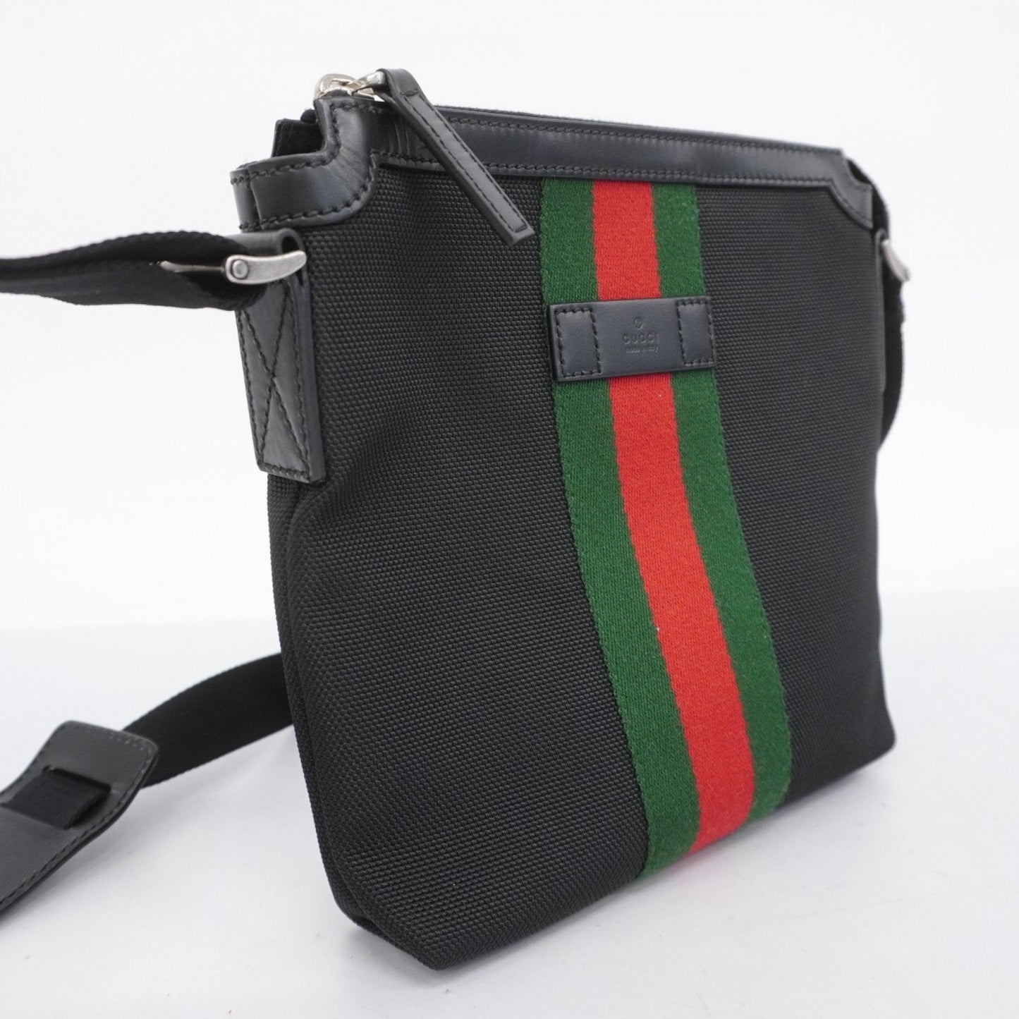 Gucci Sherry  Canvas Shoulder Bag ()