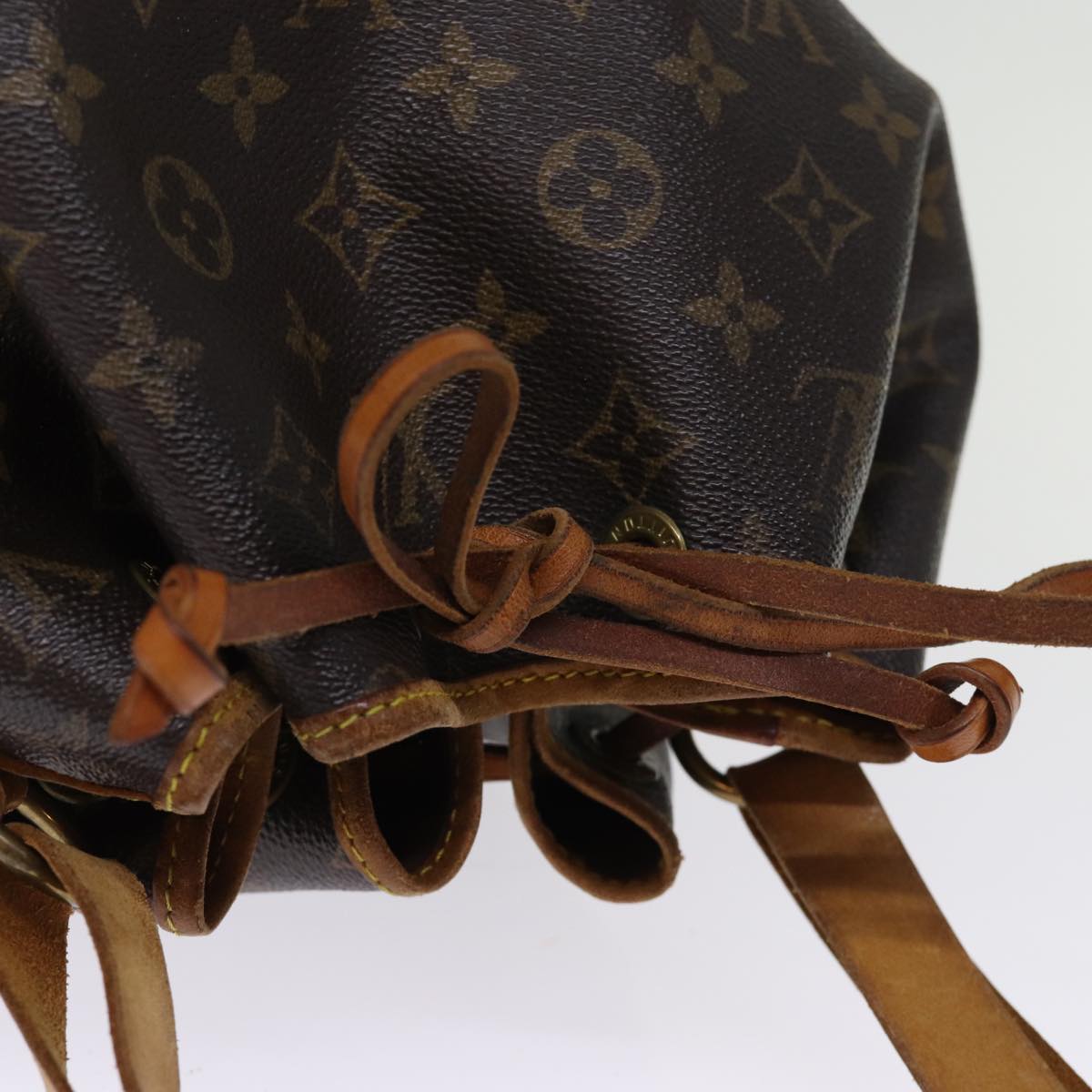 LOUIS VUITTON Monogram Petit Noe Shoulder Bag M42226 LV 69574