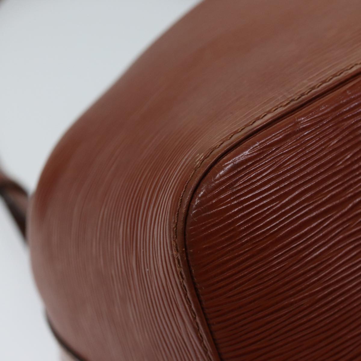LOUIS VUITTON Epi Petit Noe Shoulder Bag Brown M44103 LV 69701