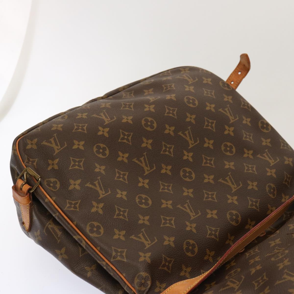LOUIS VUITTON Monogram Saumur 35 Shoulder Bag M42254 LV 69757