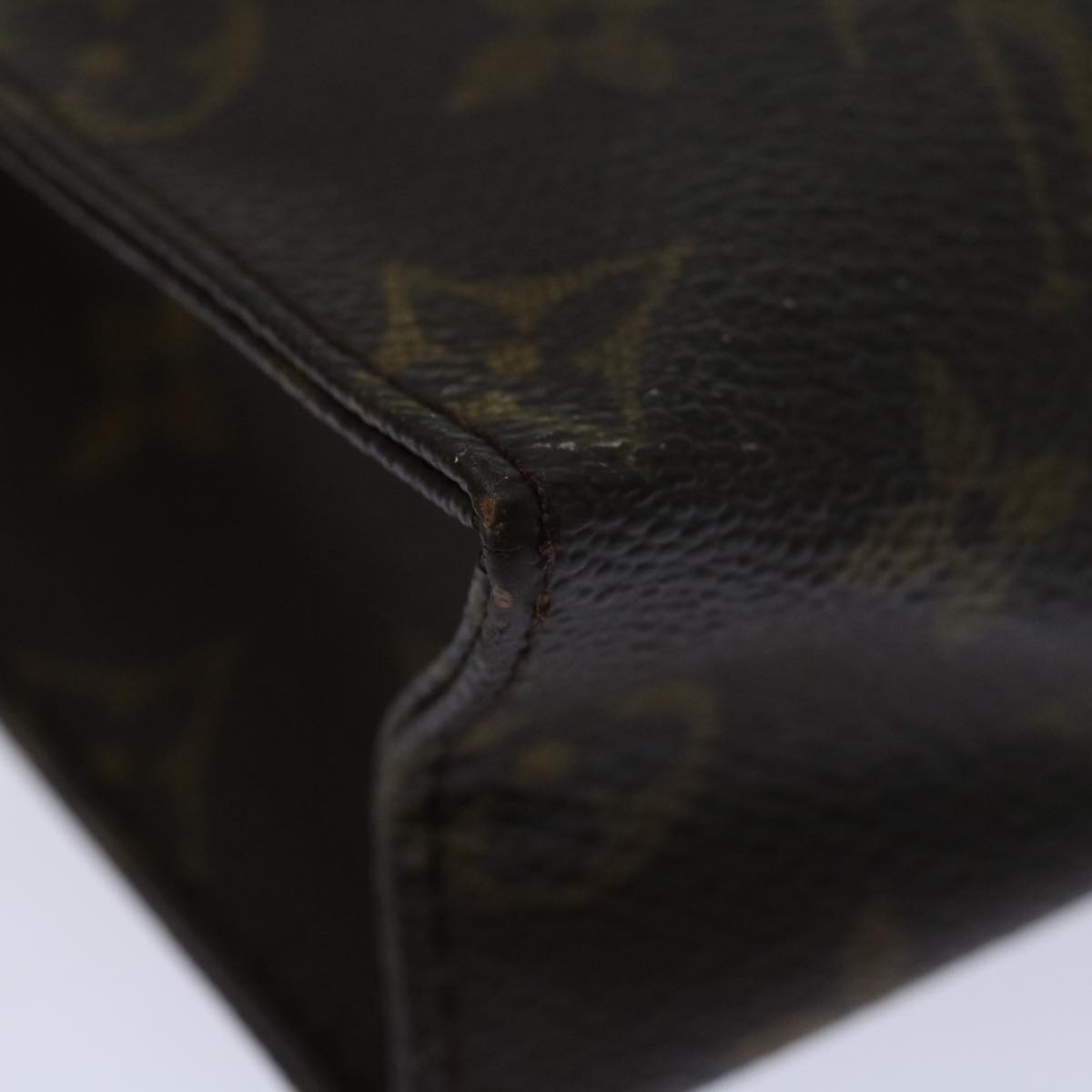 LOUIS VUITTON Monogram Poche Toilette 26 Pouch M47542 LV 69812