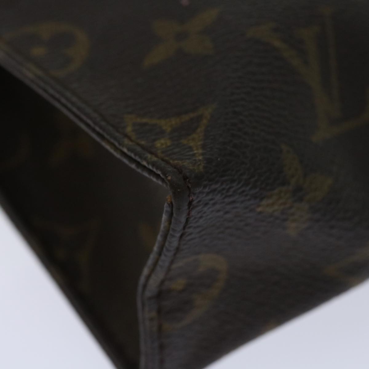 LOUIS VUITTON Monogram Poche Toilette 26 Pouch M47542 LV 69812