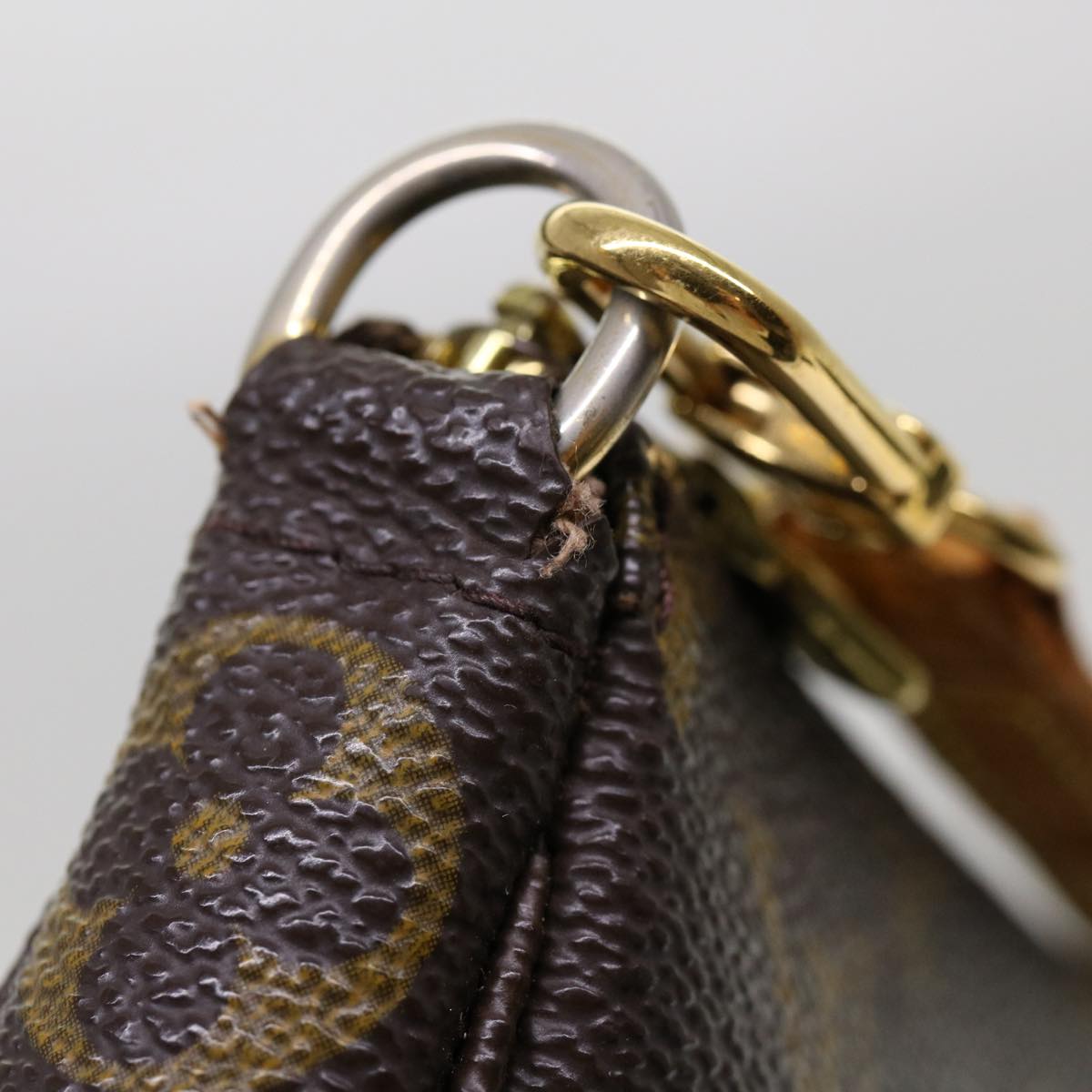 LOUIS VUITTON Monogram Pochette Accessoires Pouch M51980 LV 69825
