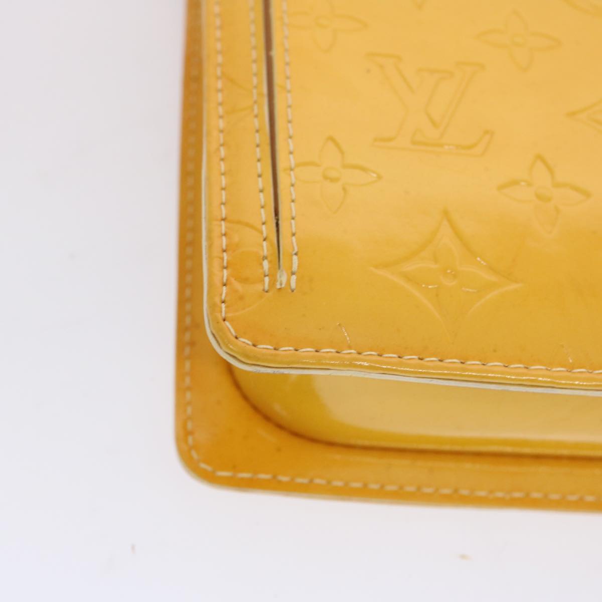 LOUIS VUITTON Monogram Vernis Motto Pouch Lime Yellow M91059 LV 69859