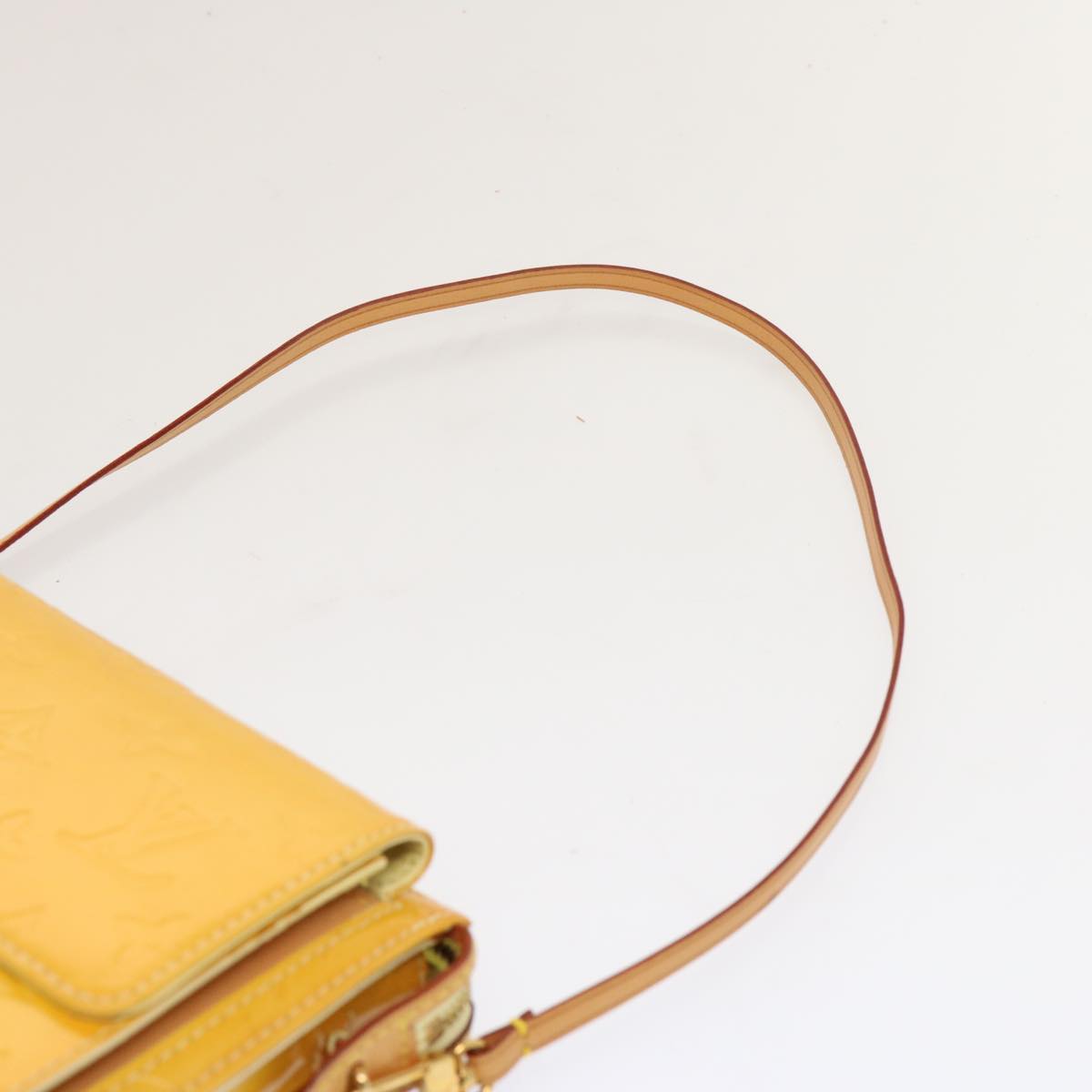 LOUIS VUITTON Monogram Vernis Motto Pouch Lime Yellow M91059 LV 69859