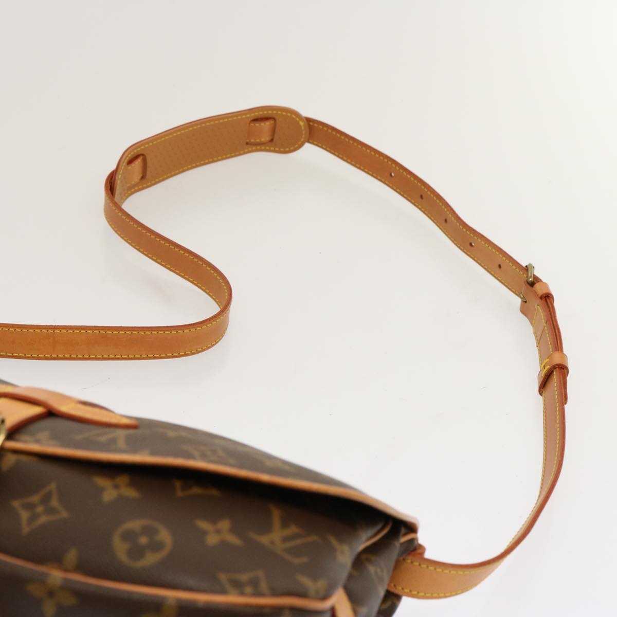 LOUIS VUITTON Monogram Saumur 30 Shoulder Bag M42256 LV 69874A