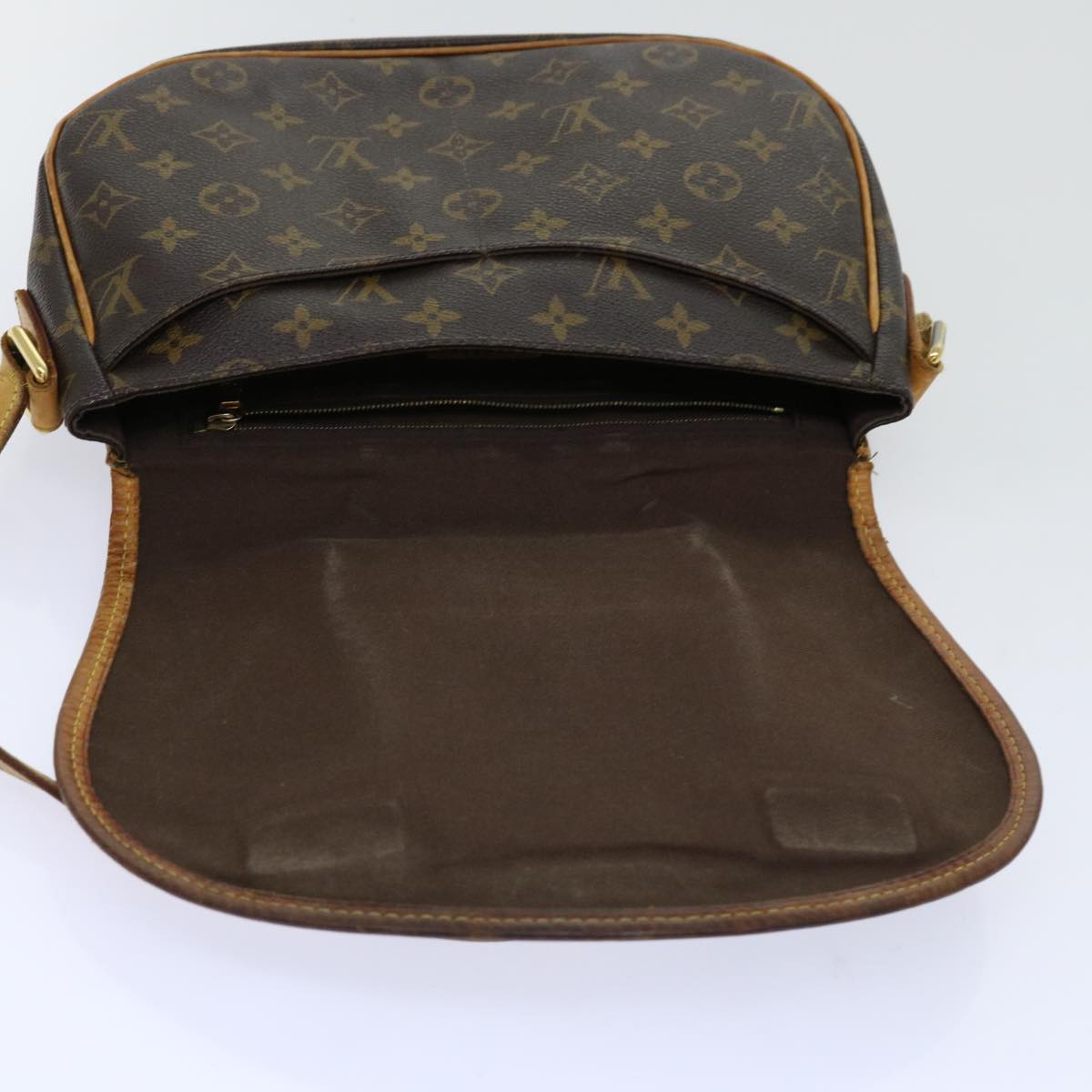 LOUIS VUITTON Monogram Menilmontant PM Shoulder Bag M40474 LV 69878