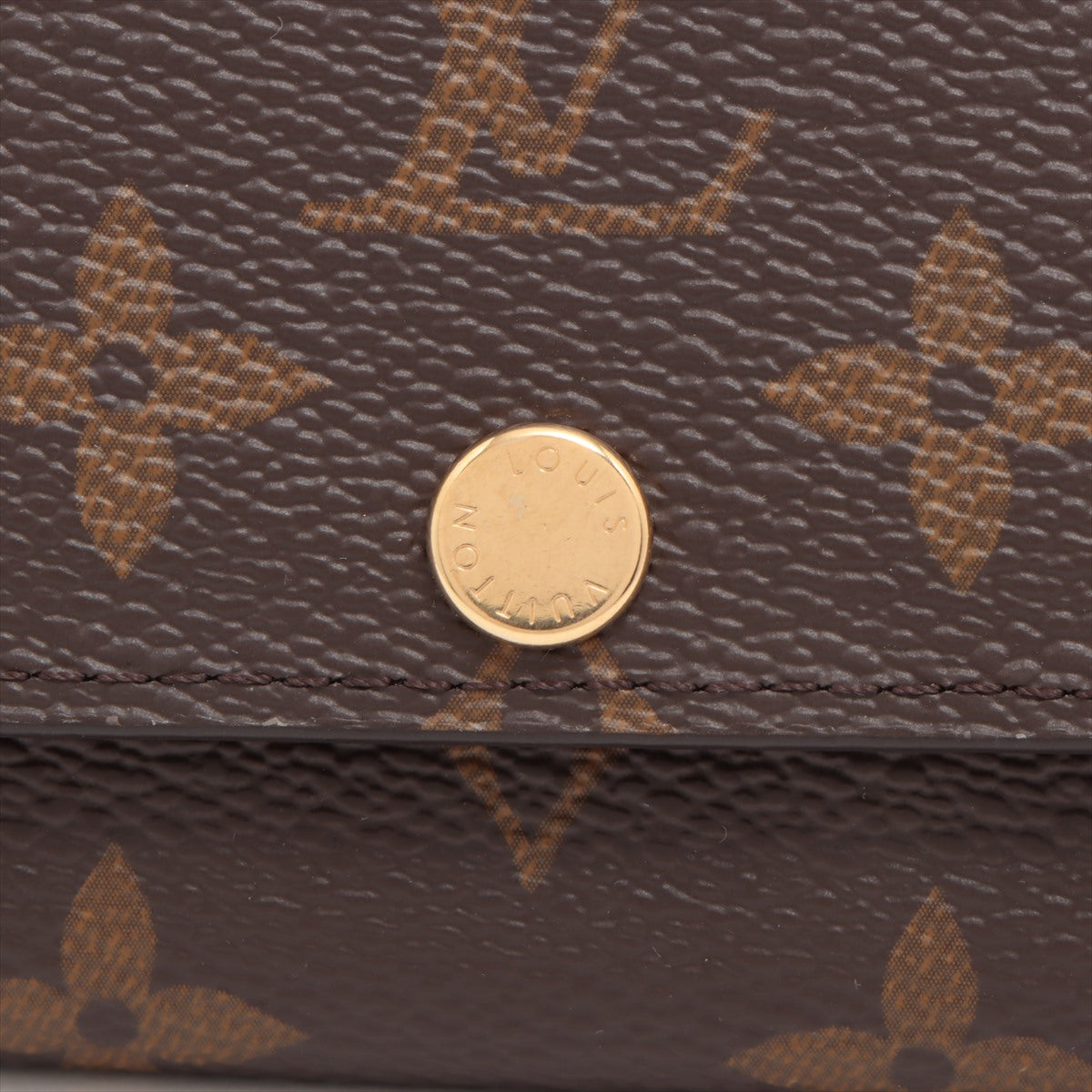 Louis Vuitton Monogram Multicell 6 M60701 Fushai Keycase  Reaction