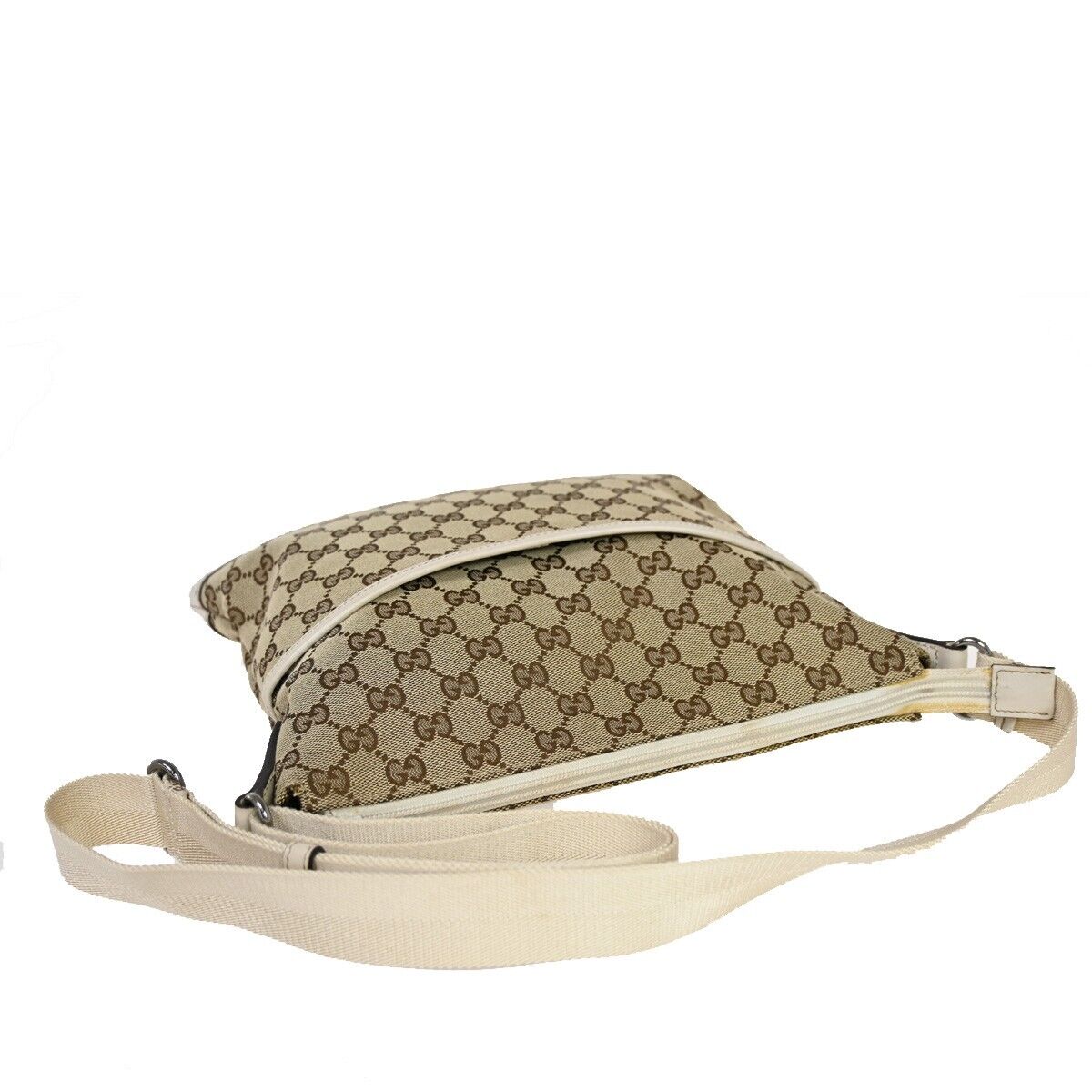 Gucci Gg Canvas  Canvas Shoulder Bag ()