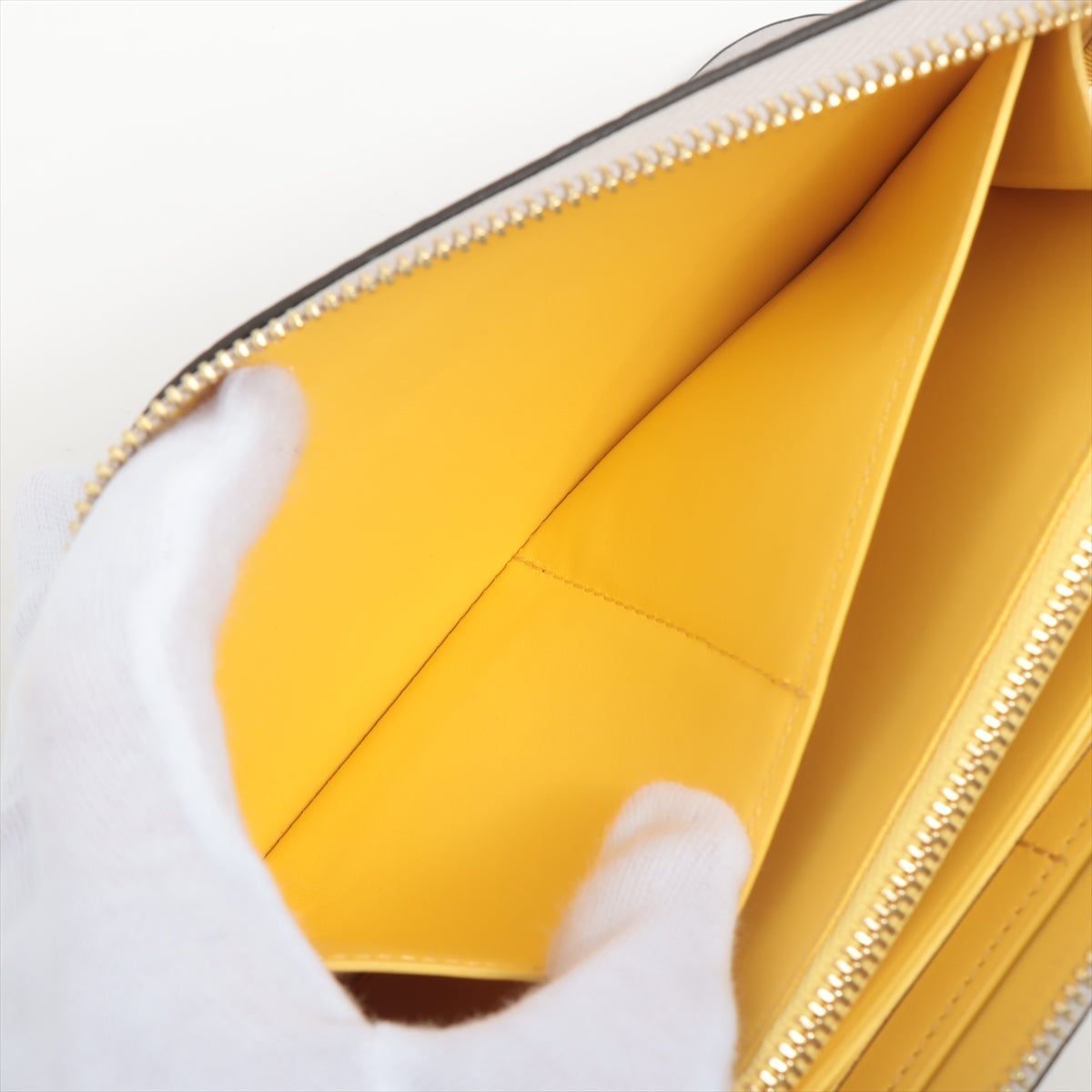 Louis Vuitton  Portfolio Comet   Gr Dale