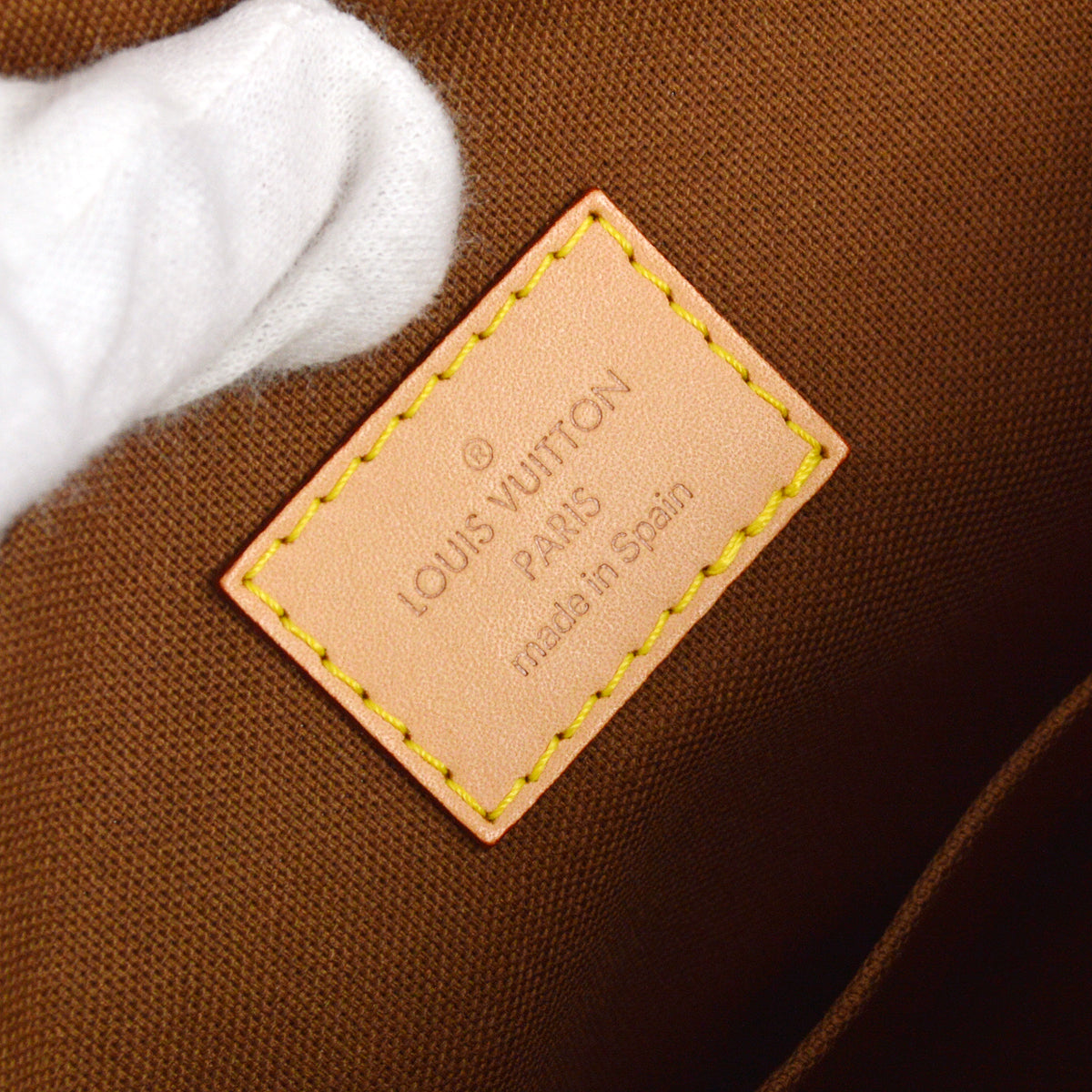 Louis Vuitton 2005 Monogram Sac Bosphore M40043