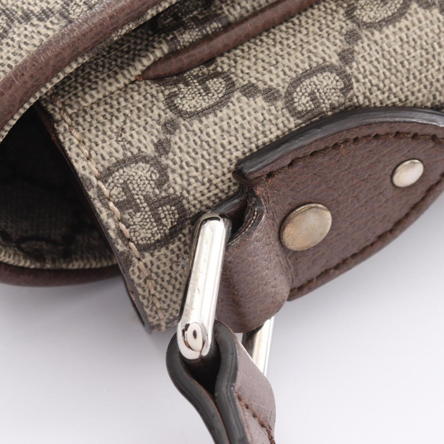 Gucci Messenger  Canvas Shoulder Bag ()