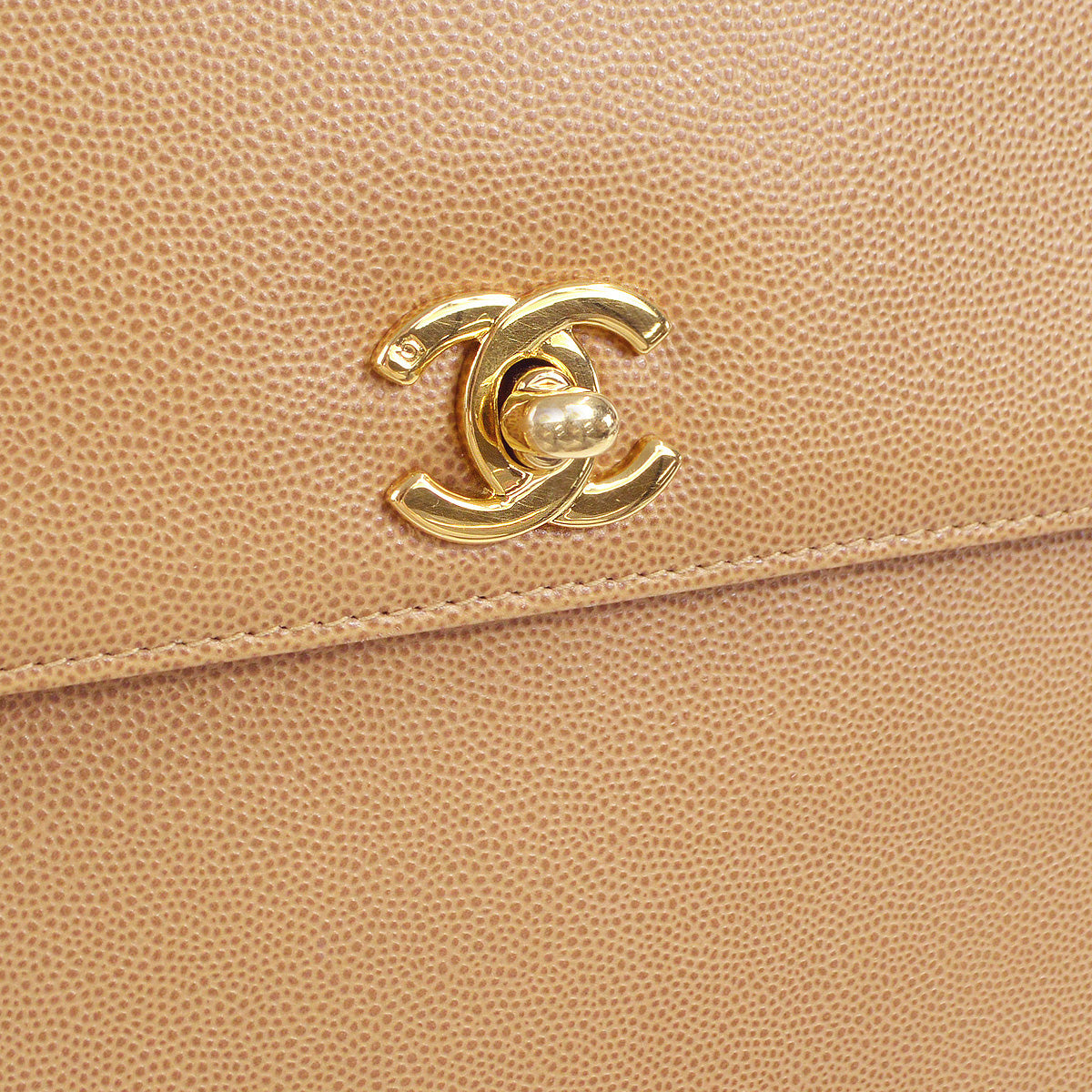 Luxury Chanel 1997-1999 Straight Flap Shoulder Bag Beige Caviar