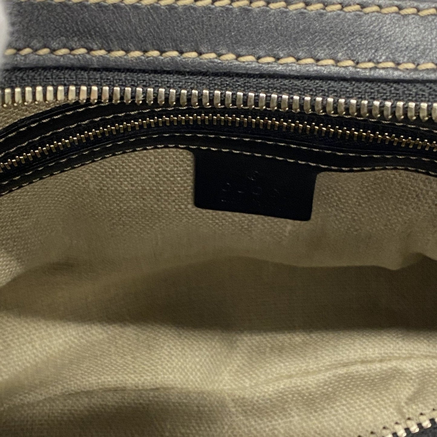 Gucci  Leather Shoulder Bag