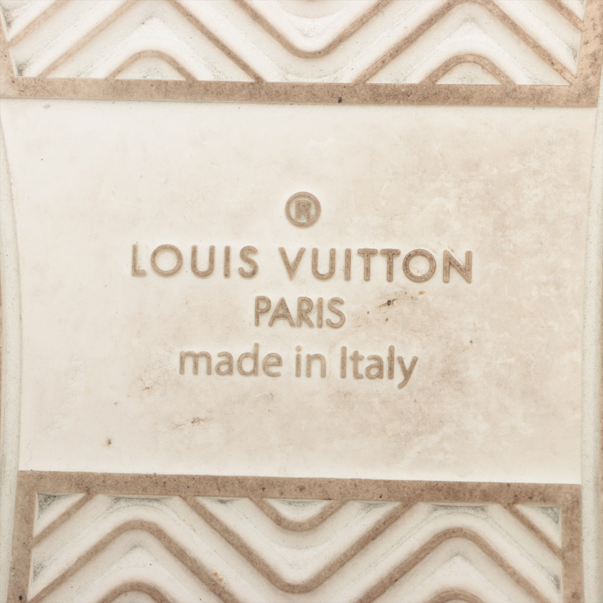 Louis Vuitton Rivoli Line 19 Years Leather Highcut Sneaker 8 Men White MS0199 Monogram