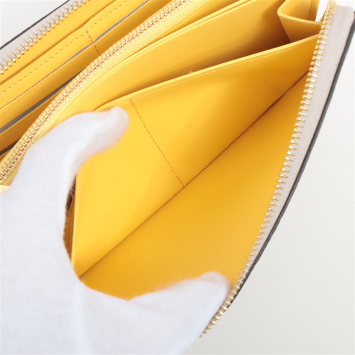 Louis Vuitton  Portfolio Comet   Gr Dale