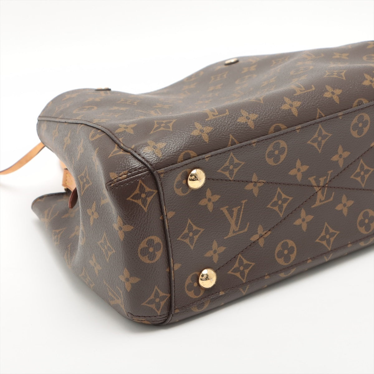 Louis Vuitton Monogram Montaigne MM M41056