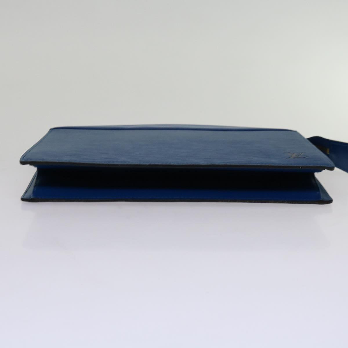LOUIS VUITTON Epi Trousse Crete Pouch Blue M48405 LV 70000