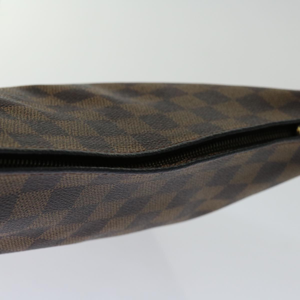 LOUIS VUITTON Damier Ebene Poche Toilette 26 Pouch N47543 LV 70037