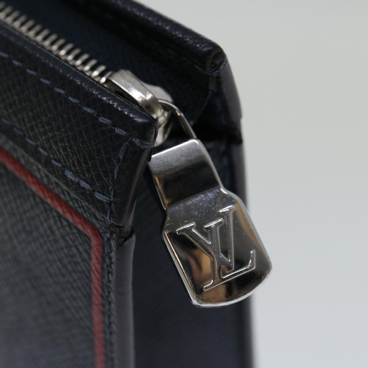 LOUIS VUITTON Taiga Pochette Voyager MM Clutch Bag Blue Marine M63394 70038