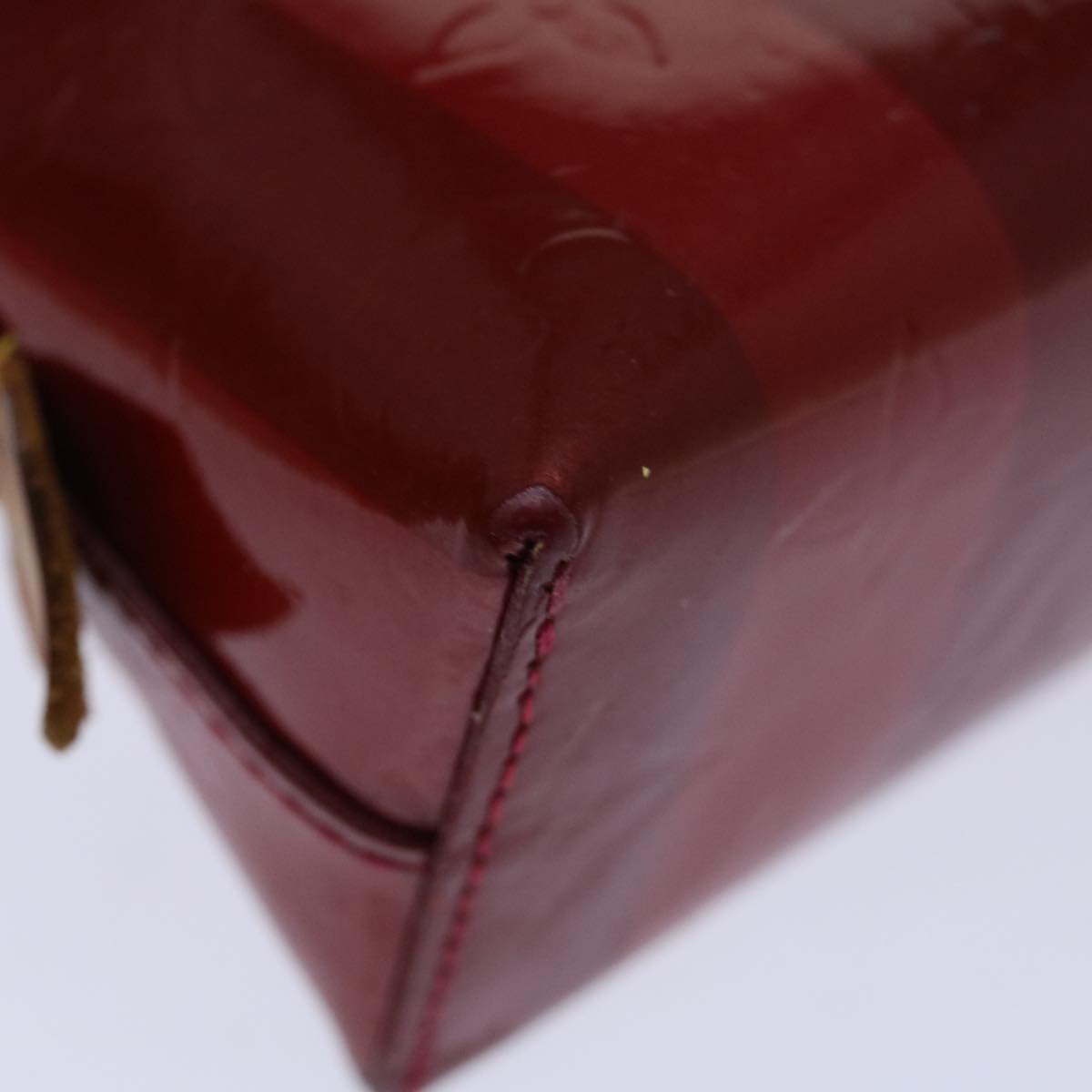 LOUIS VUITTON Vernis Rayure Pochette Cosmetic Pomme D'amour M91721 LV 70046