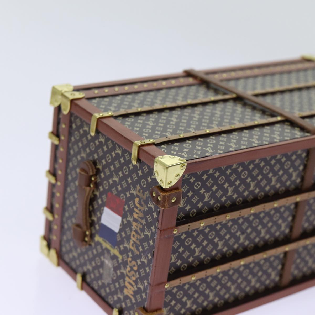 LOUIS VUITTON Miss France Paper Weight Brown M99408 LV 70061A