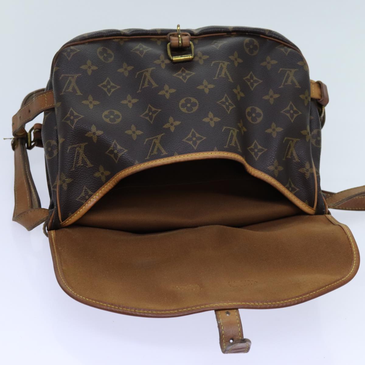 LOUIS VUITTON Monogram Saumur 30 Shoulder Bag M42256 LV 70067
