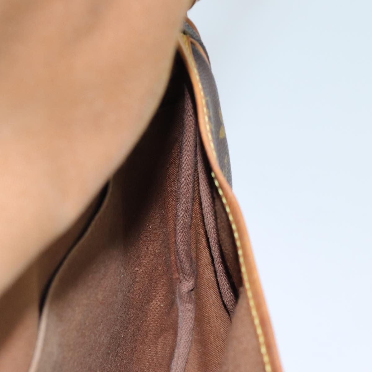 LOUIS VUITTON Monogram Saumur 30 Shoulder Bag M42256 LV 70067