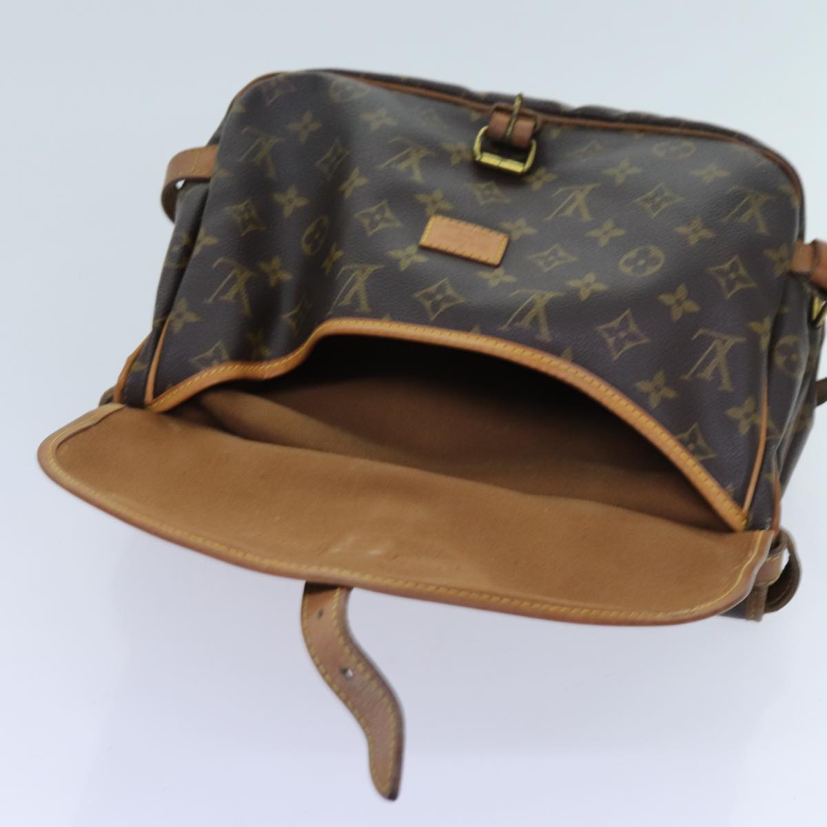 LOUIS VUITTON Monogram Saumur 30 Shoulder Bag M42256 LV 70067