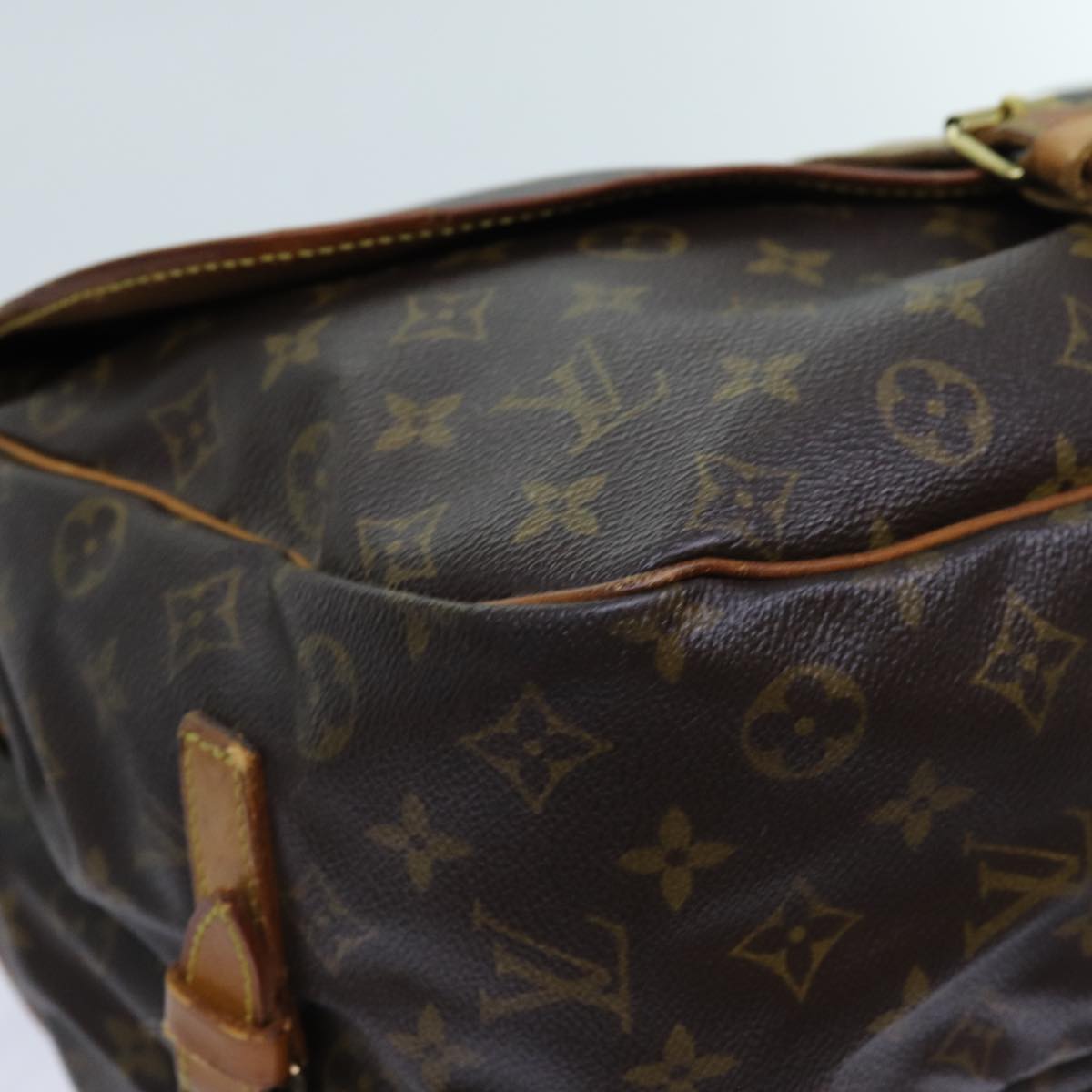 LOUIS VUITTON Monogram Saumur 35 Shoulder Bag M42254 LV 70072