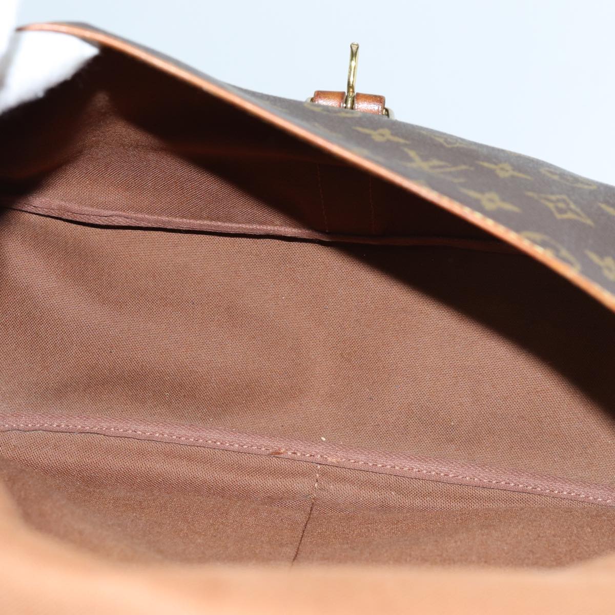 LOUIS VUITTON Monogram Saumur 35 Shoulder Bag M42254 LV 70072