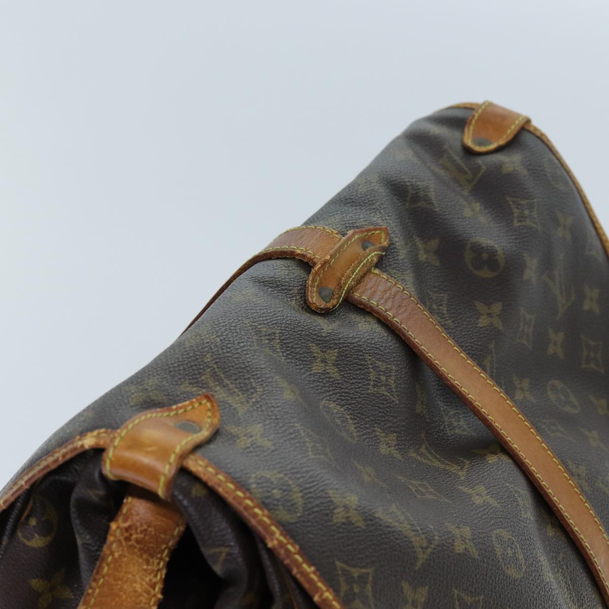 LOUIS VUITTON Monogram Saumur 35 Shoulder Bag M42254 LV 70072