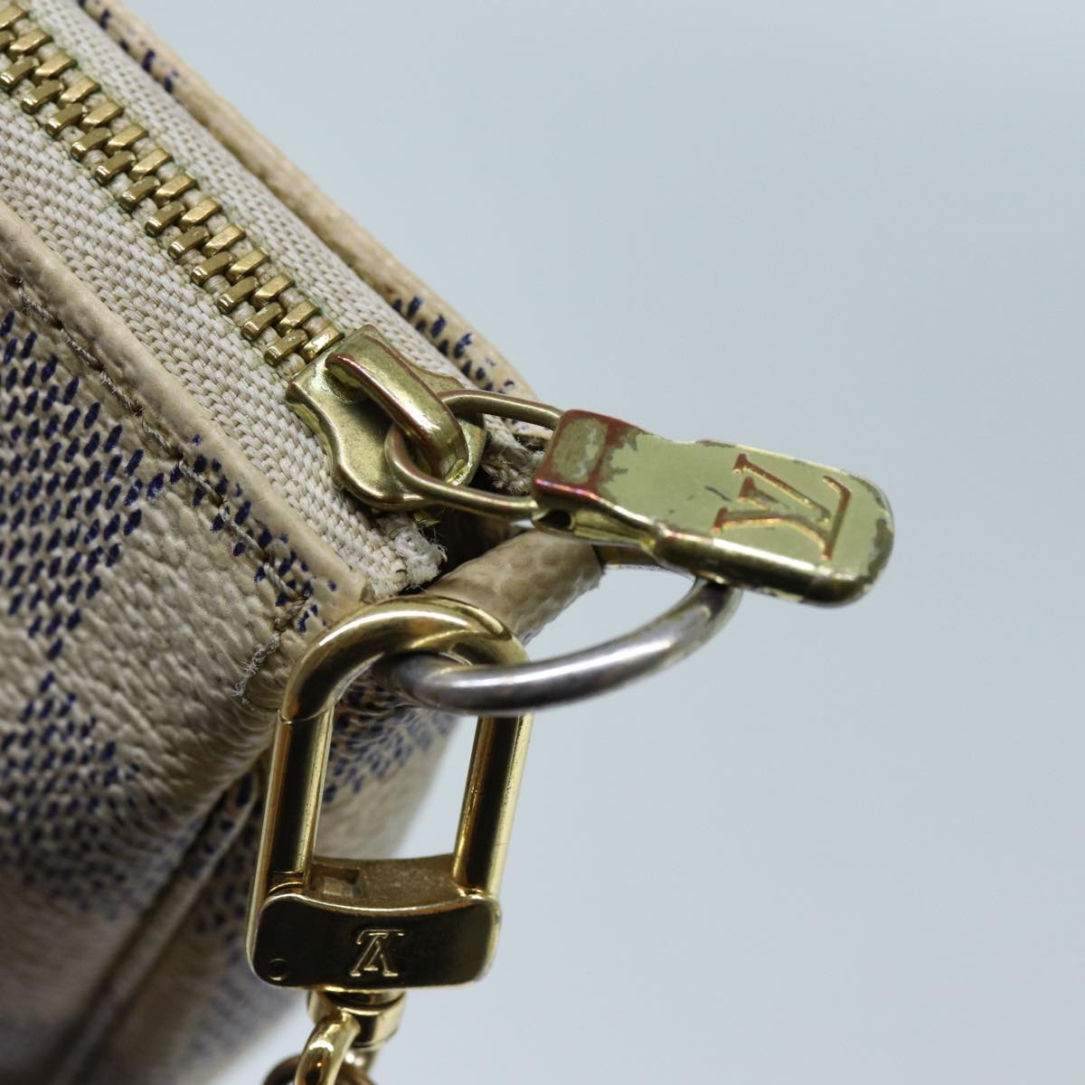 LOUIS VUITTON Damier Azur Mini Pochette Accessoires Pouch N58010 LV 70302