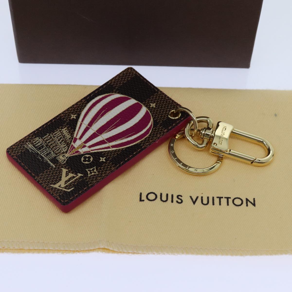 LOUIS VUITTON Damier Color Air Balloon Illustre Charm Pink M67933 LV 70309