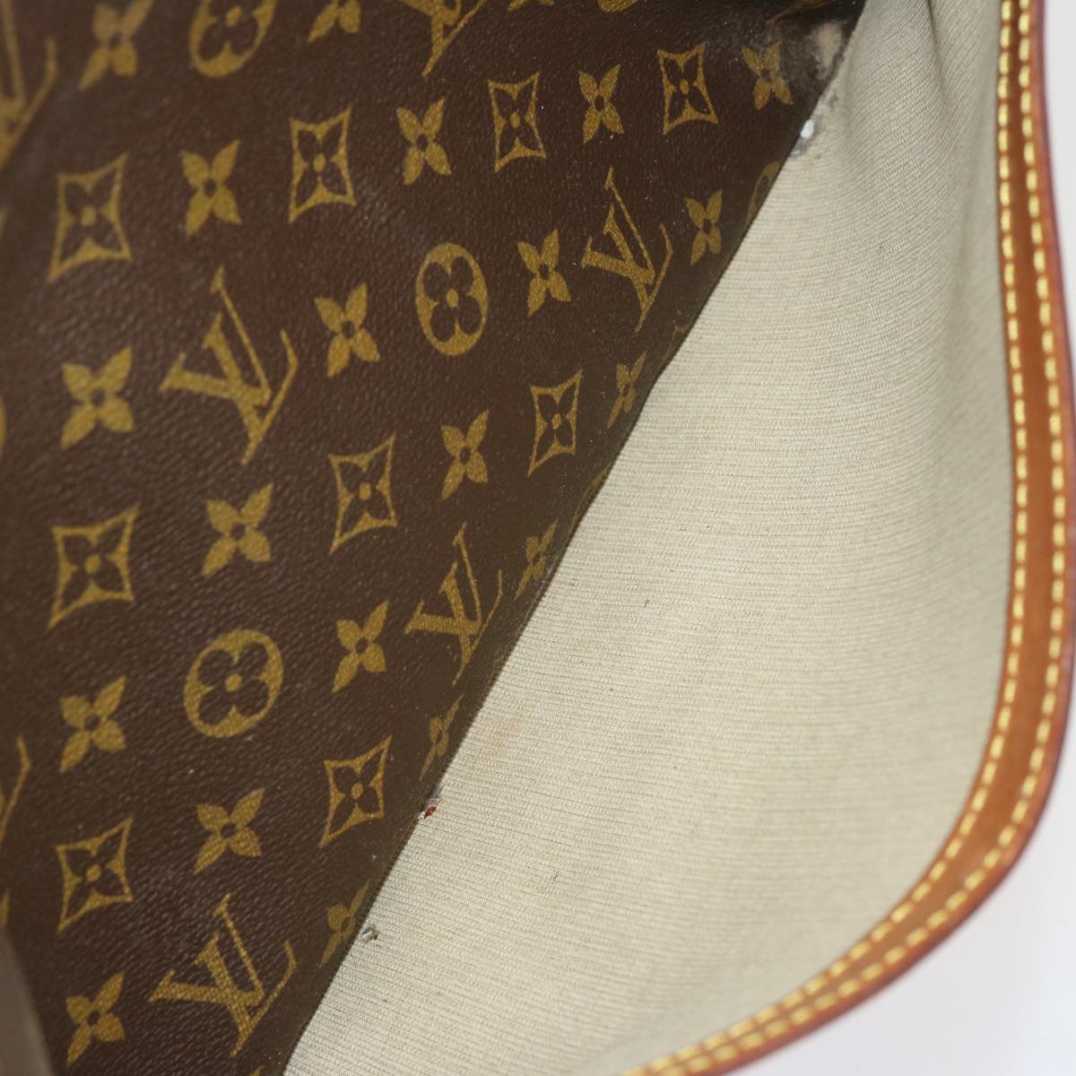 LOUIS VUITTON Monogram Reporter GM Shoulder Bag M45252 LV 70363