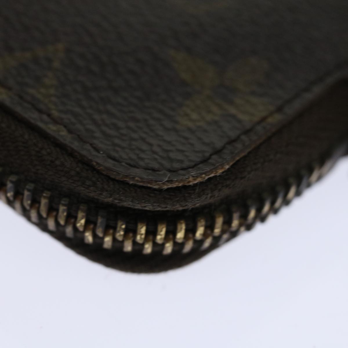 LOUIS VUITTON Monogram Poche Escapade Travel Case M60113 LV 70483