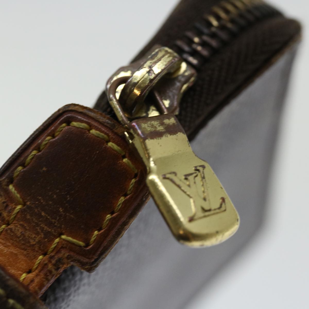 LOUIS VUITTON Monogram Poche Escapade Travel Case M60113 LV 70483