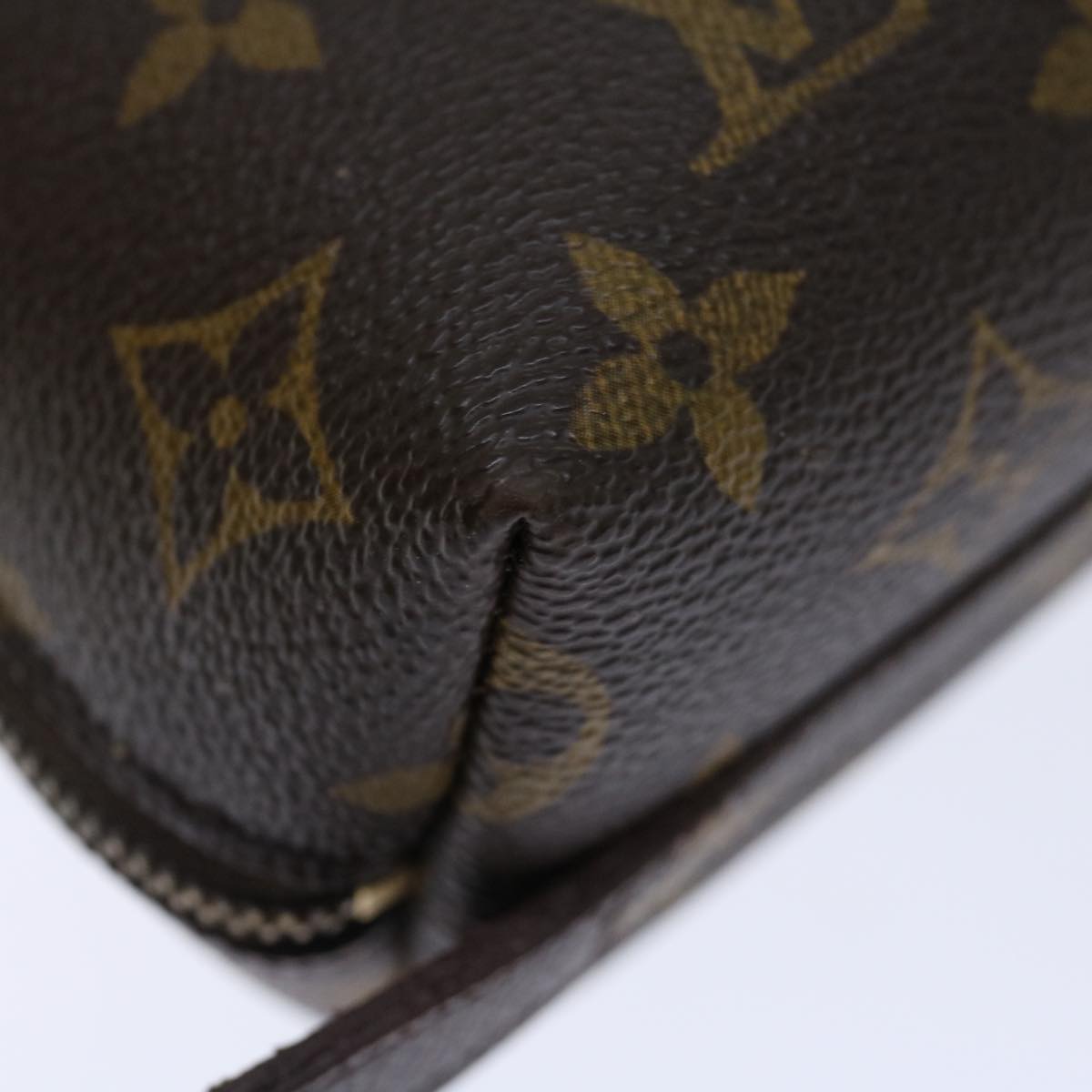 LOUIS VUITTON Monogram Trousse Demi Ronde Cosmetic Pouch M47520 LV 70486