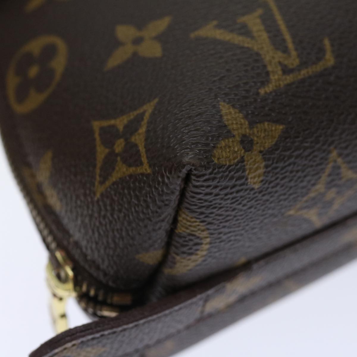LOUIS VUITTON Monogram Trousse Demi Ronde Cosmetic Pouch M47520 LV 70486