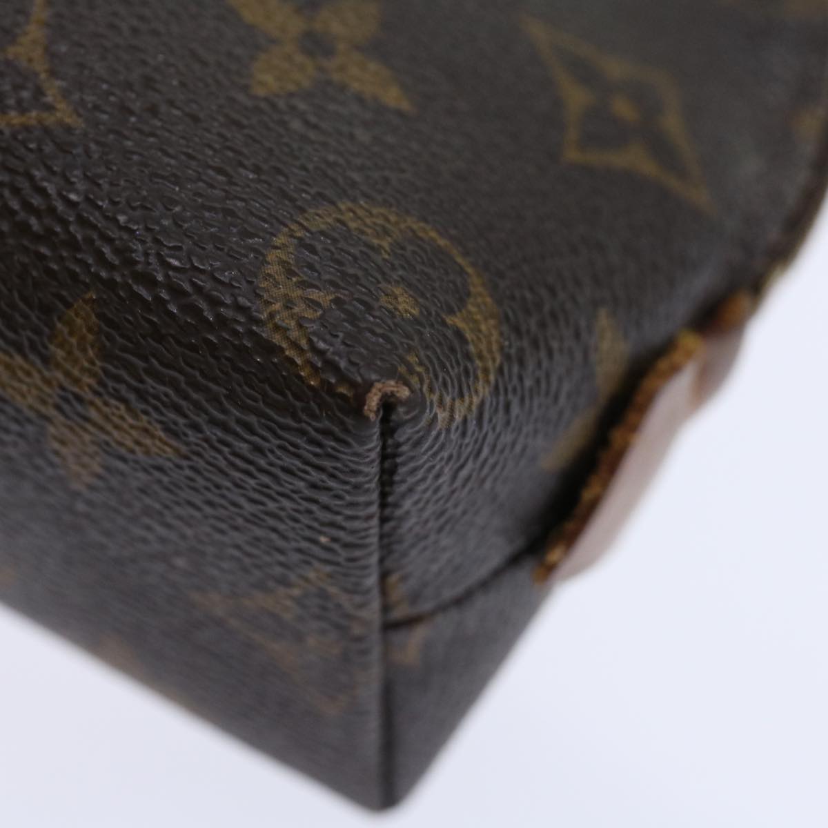LOUIS VUITTON Monogram Pochette Cosmetic PM Cosmetic Pouch M47515 LV 70490