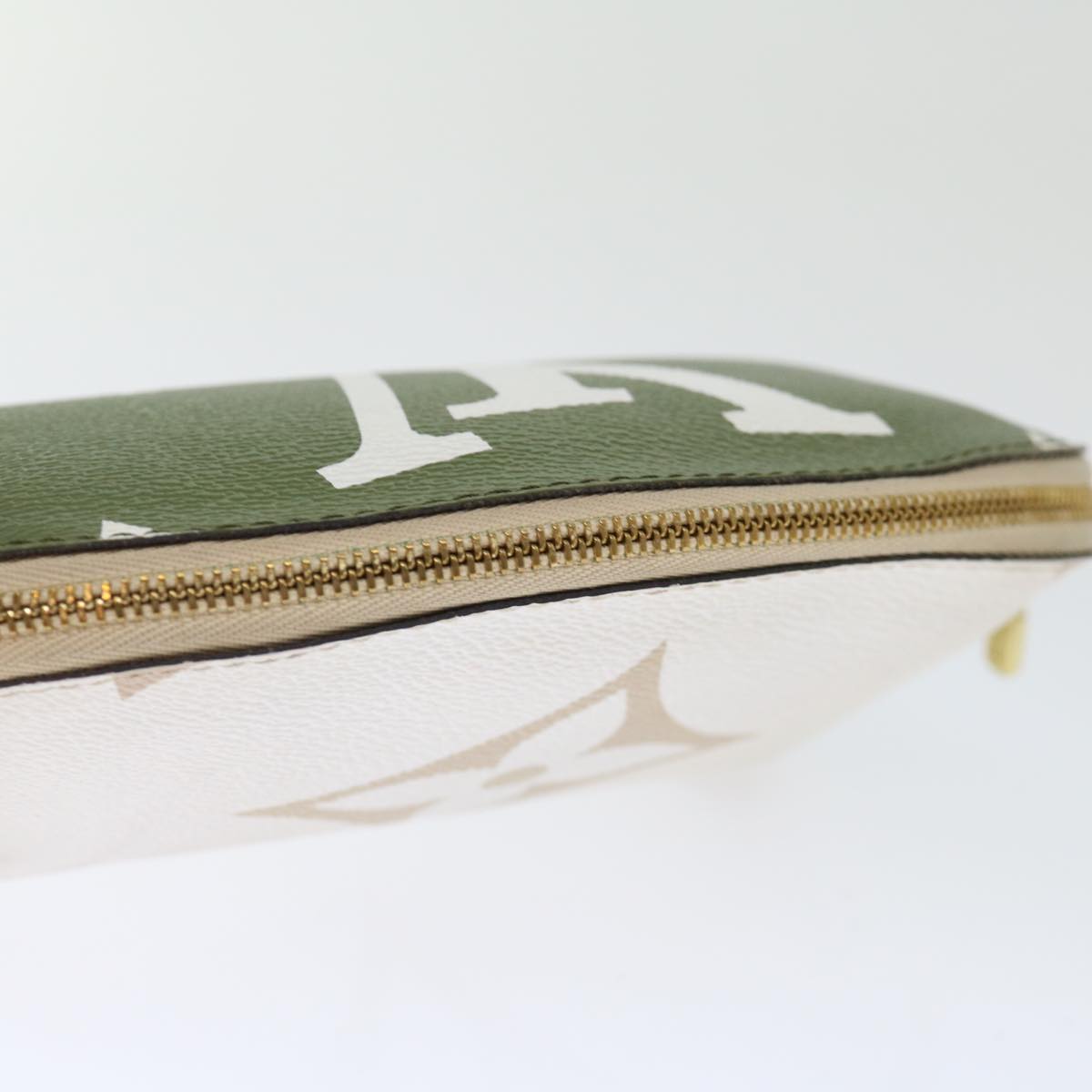 LOUIS VUITTON Monogram Giant Pochette Cosmetic PM Pouch M67693 LV 70493