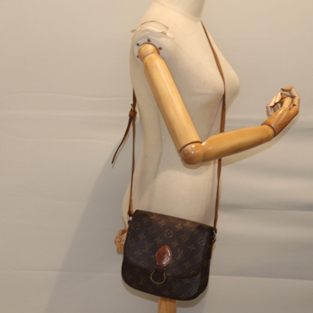 LOUIS VUITTON Monogram Saint Cloud MM Shoulder Bag M51243 LV 70514