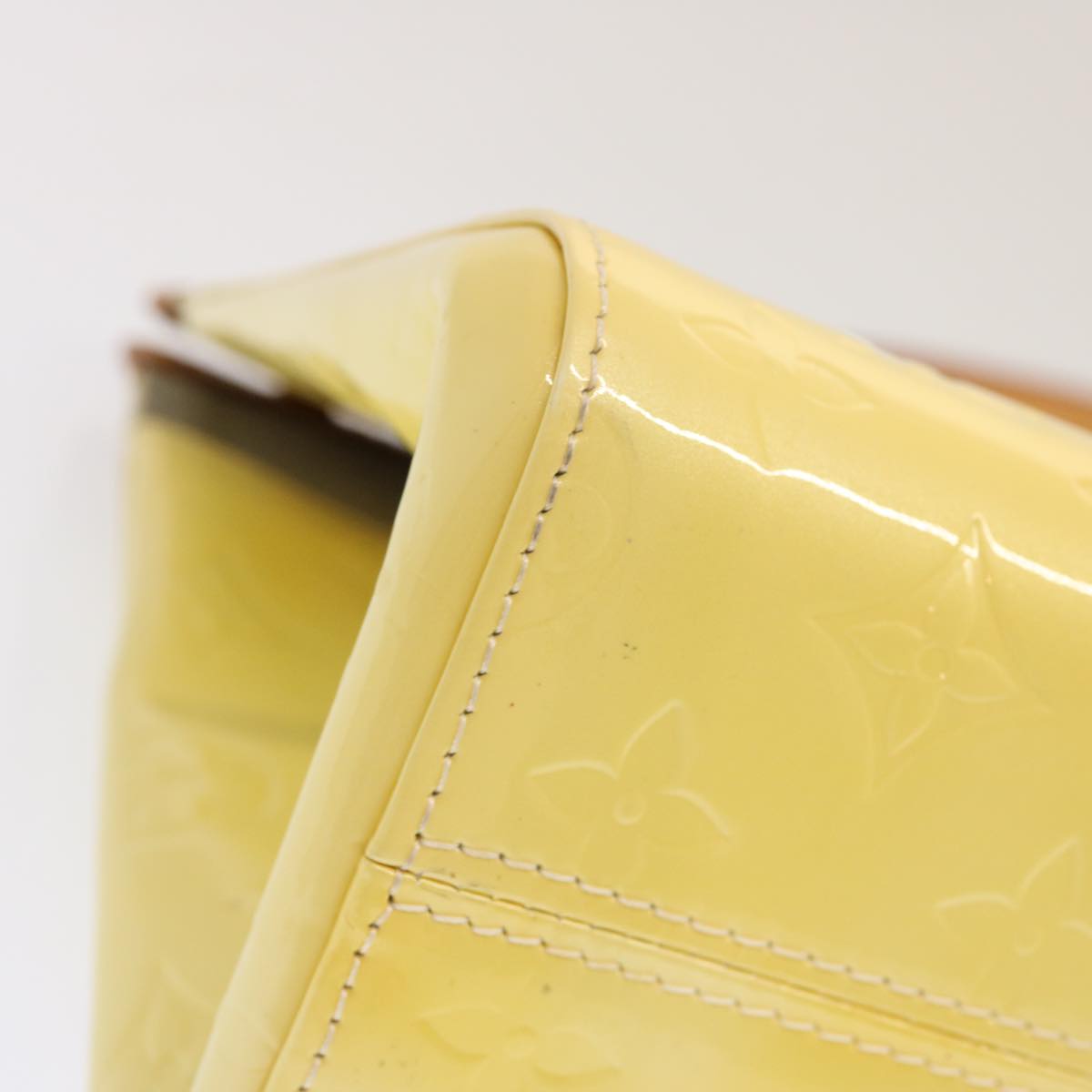 LOUIS VUITTON Monogram Vernis Roxbury Drive Hand Bag Perle M91374 LV 70529