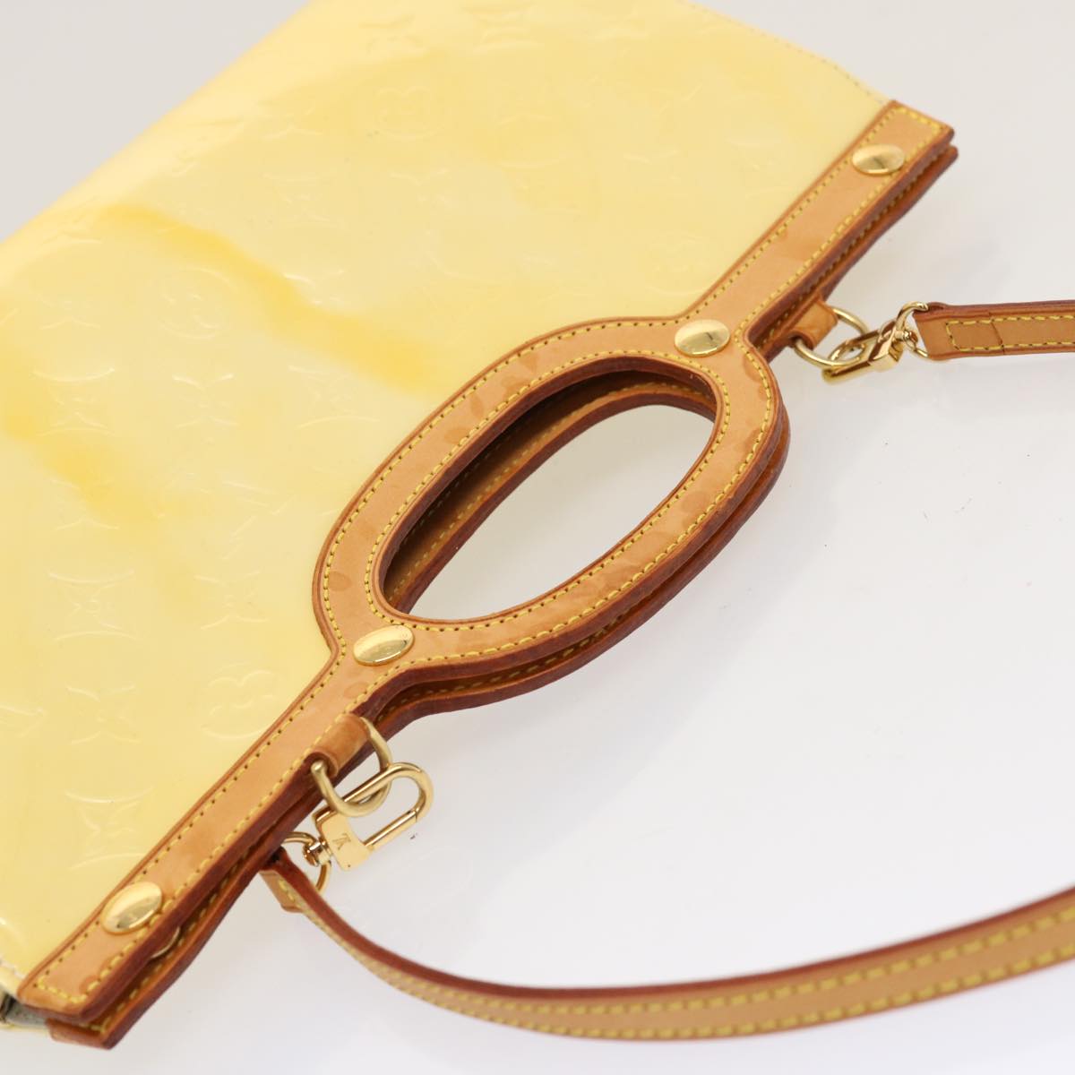 LOUIS VUITTON Monogram Vernis Roxbury Drive Hand Bag Perle M91374 LV 70529