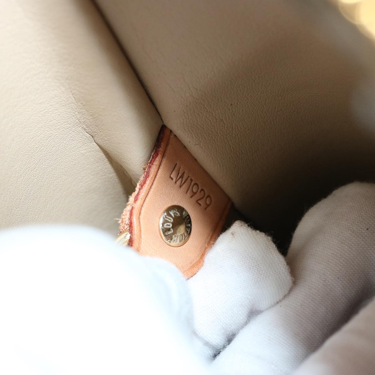 LOUIS VUITTON Monogram Vernis Houston Hand Bag Beige M91004 LV 70530