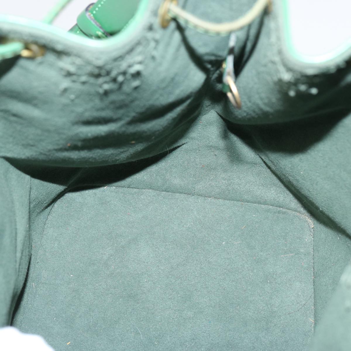 LOUIS VUITTON Epi Petit Noe Shoulder Bag Green M44104 LV 70549