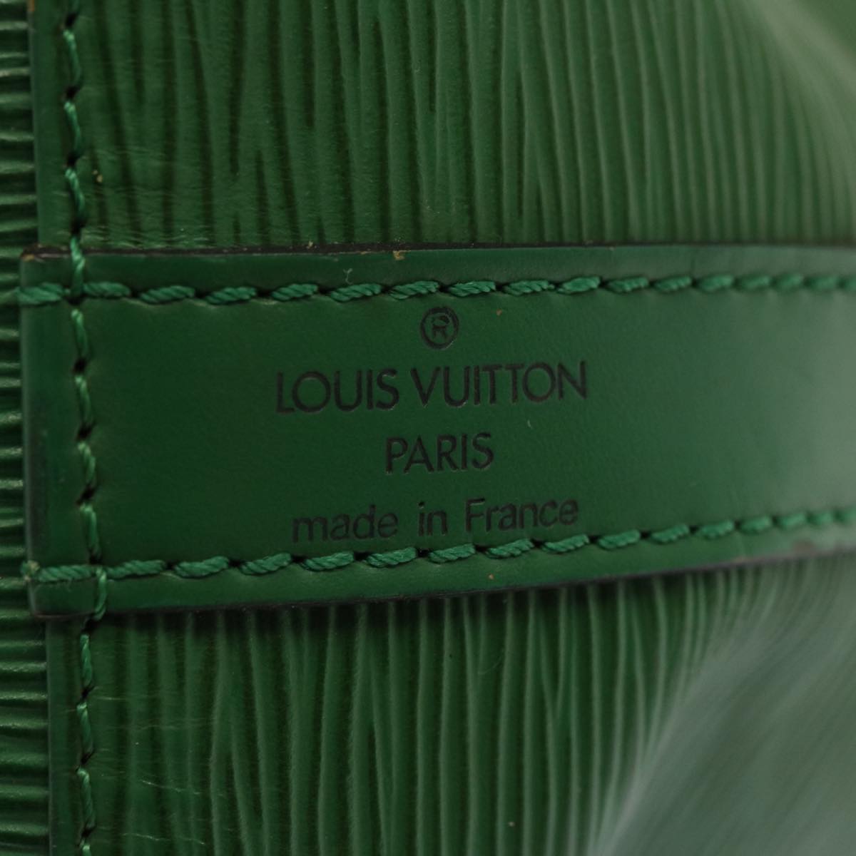 LOUIS VUITTON Epi Petit Noe Shoulder Bag Green M44104 LV 70550