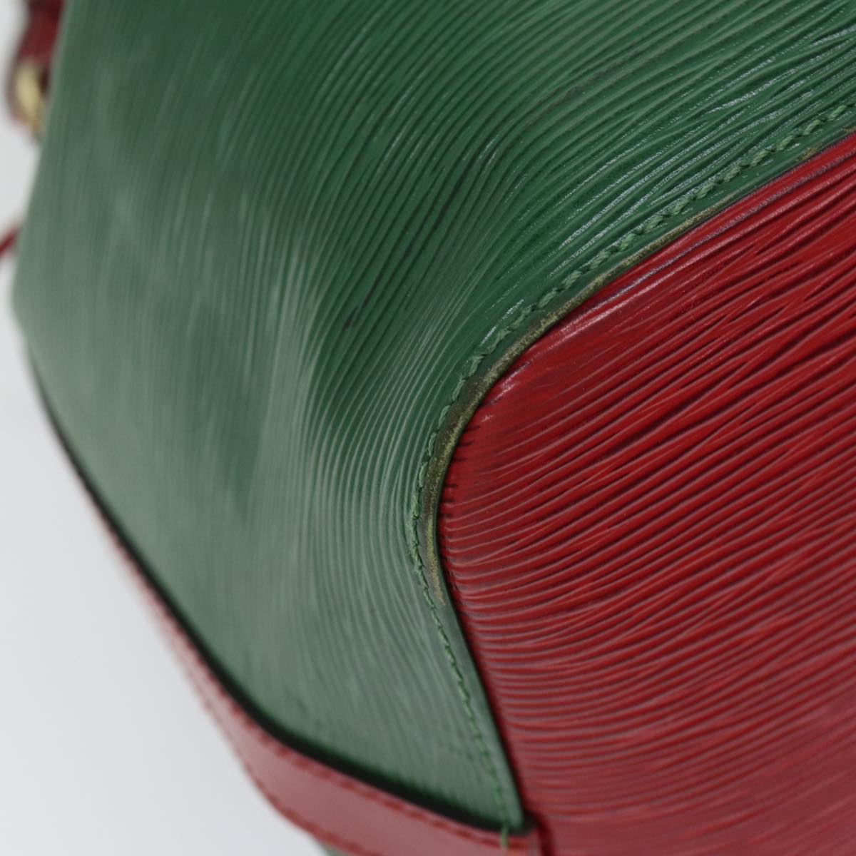 LOUIS VUITTON Epi Petit Noe Shoulder Bag Bicolor Green Red M44147 LV 70552