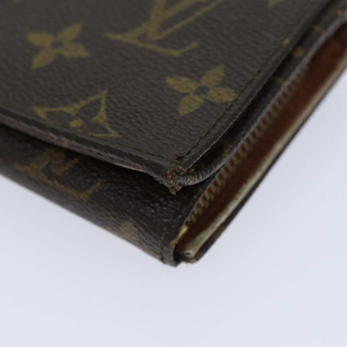 LOUIS VUITTON Monogram Portefeuille Tresol Wallet M61736 LV 70689
